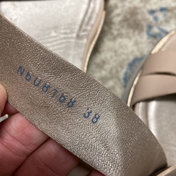 AGL platform sandals